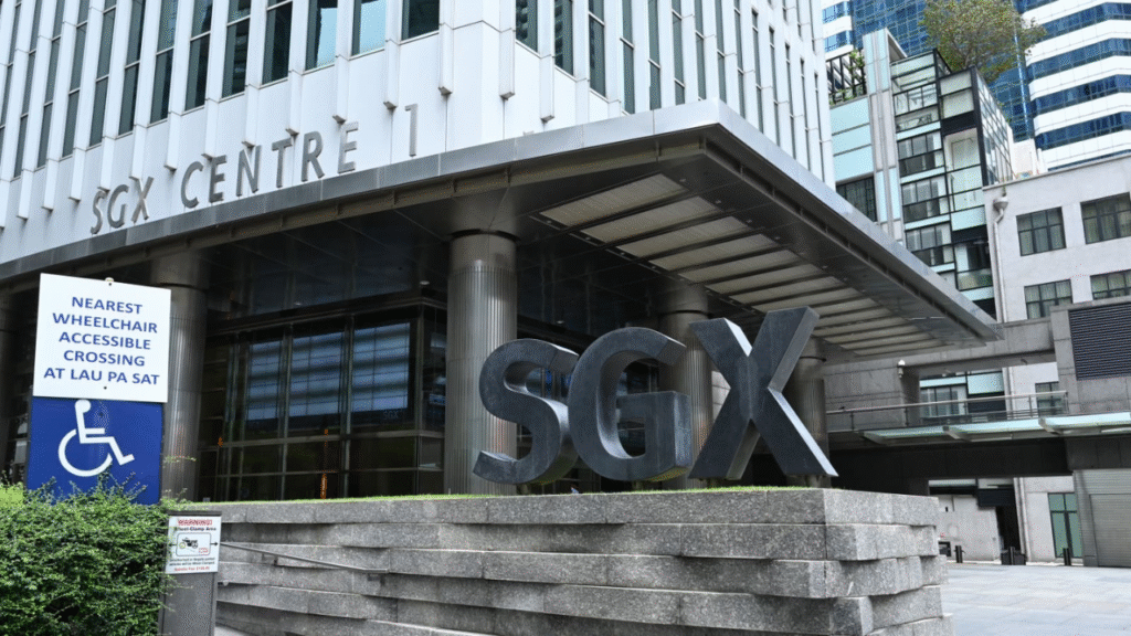 Chinese Firms Look to Singapore Listings to Broaden Market Reach Amid Trade Tensions